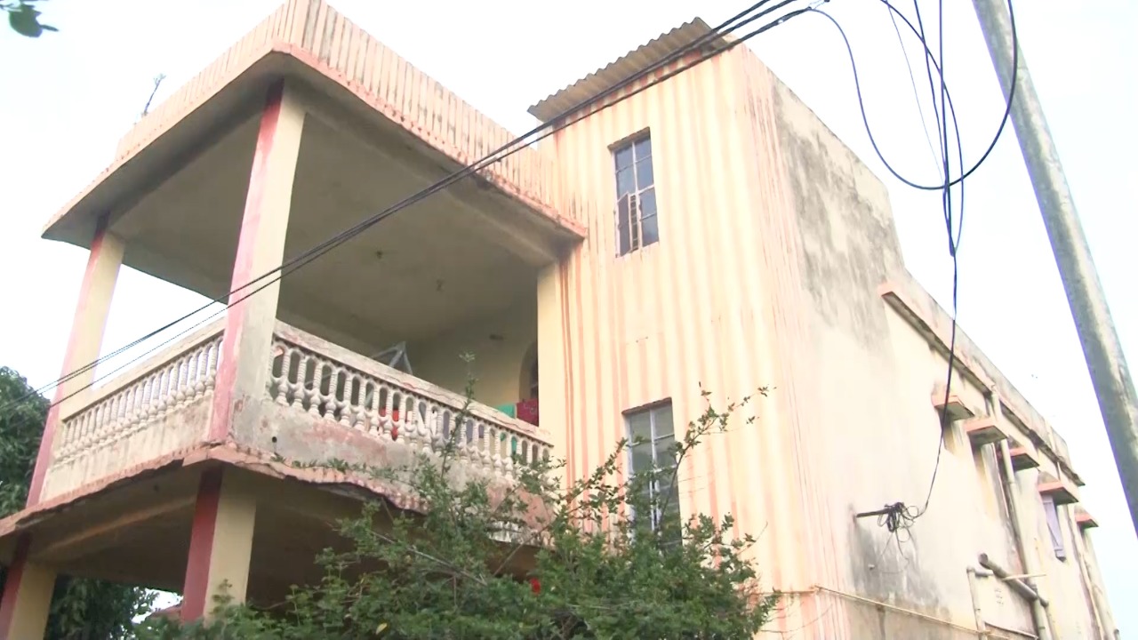 धनबाद में अब रात का इंतजार नहीं करते चोर, दिन-दहाड़े कर लेते हैं लूट