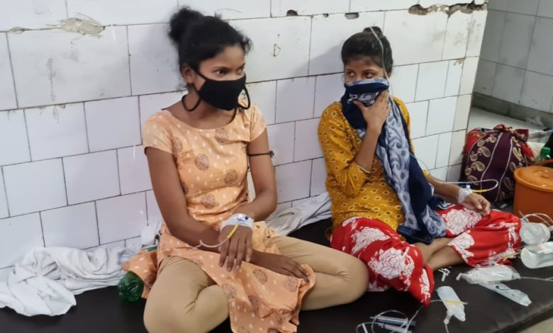 फूड पॉइजनिंग की शिकार हुईं कौशल विकास केंद्र की डेढ़ दर्जन छात्राएं, जिम्मेदार कौन