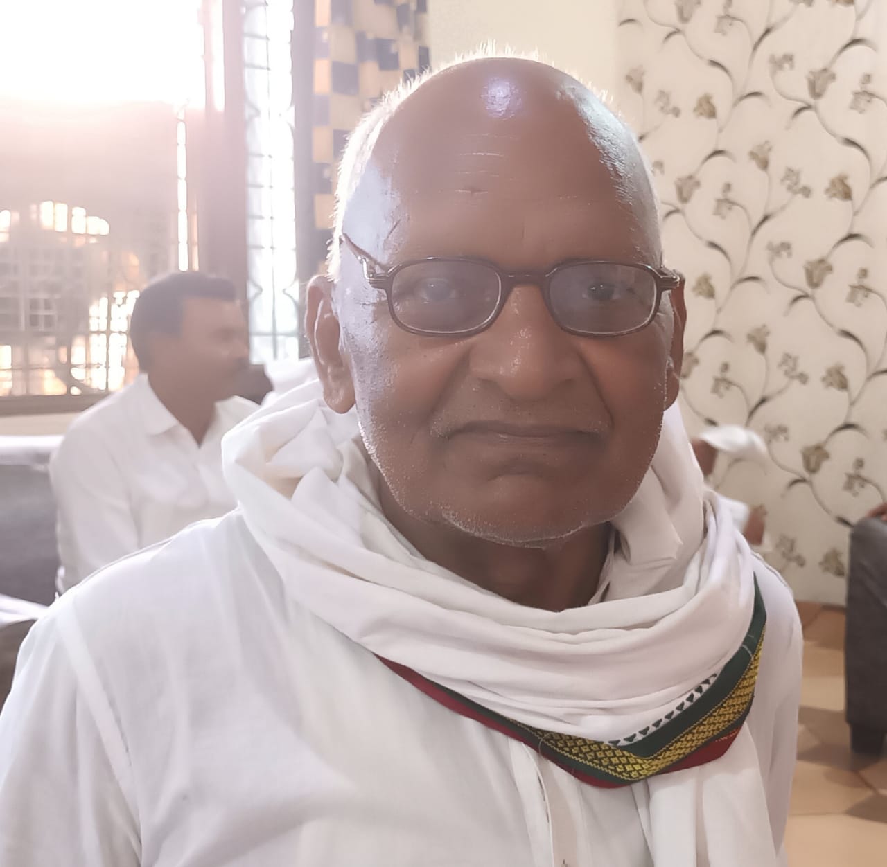 प्रधानमंत्री और मुख्यमंत्री से गुहार लगाकर थक चुके मजदूर, नहीं मिली मजदूरी- 1992 से बंद है जपला फैक्ट्री