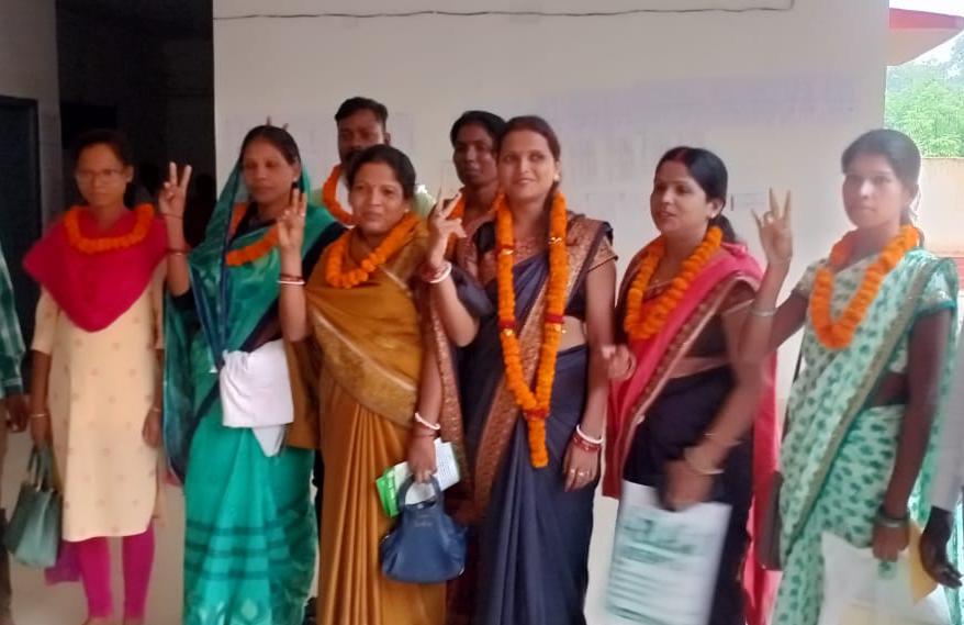 सिमडेगा जिला परिषद के ग्यारह पदों में से आठ पर महिलाओं का कब्जा  