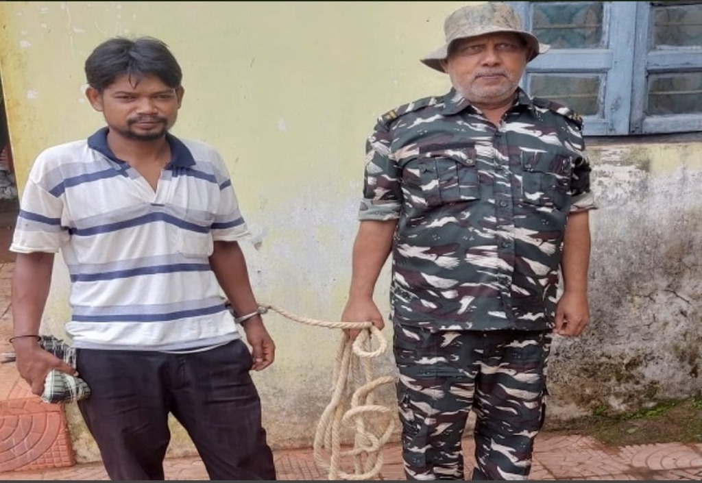 शादीशुदा महिला को घर में अकेला देख दबोच लिया,  आरोपी गया जेल