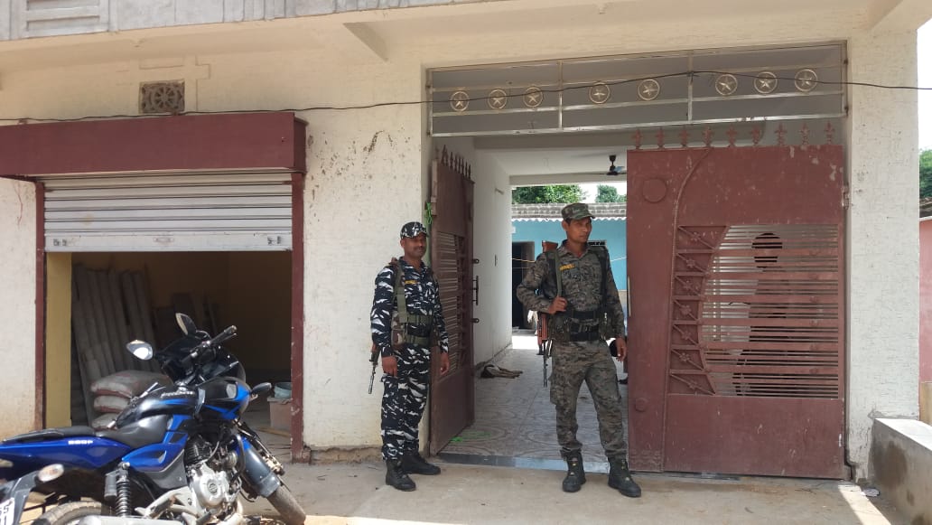 KHUNTI:  संजय मुंडा के घर एनआईए की छापेमारी, क्या है मामला, जानिए