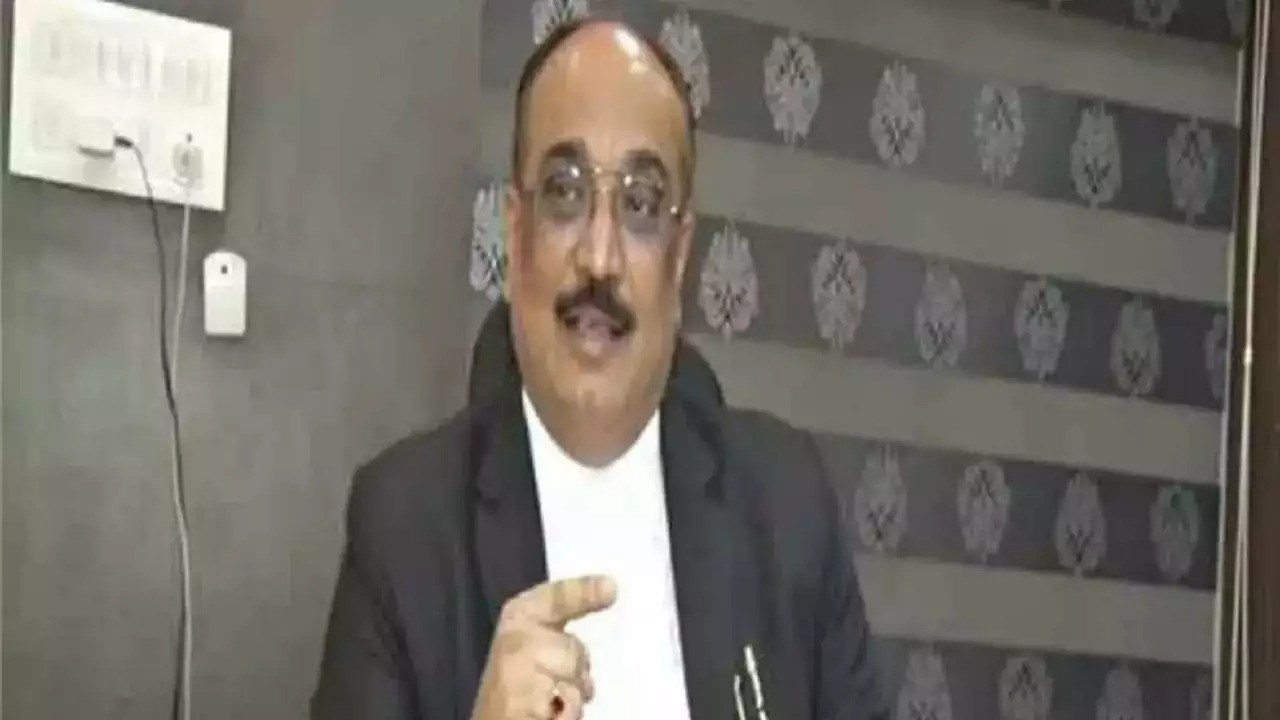 अधिवक्ता राजीव कुमार के ठिकानों पर छापेमारी में कोलकाता पुलिस को क्या-क्या मिला, जानिए खबर में