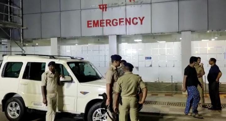 महिला ने तड़तड़ाई गोलियां, खुद ही हुई घायल, जानिए मामला    