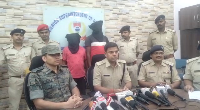 JAMSHEDPUR: शहर में हथियारों की खरीद बिक्री करते दो अपराधी गिरफ्तार, चार देसी कट्टा और 9 जिंदा कारतूस बरामद