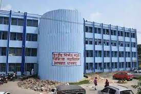 धनबाद के SNMMCH में दिव्यांग छात्रा के एडमिशन पर रोक, जानिए क्या है कारण 