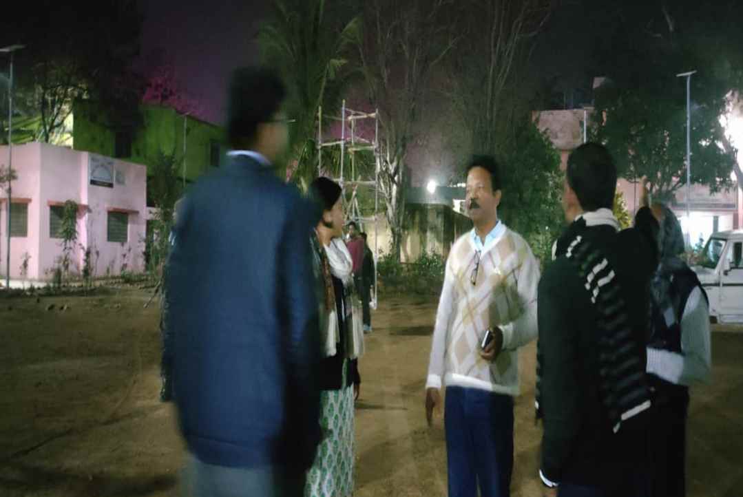 चाईबासा: कई सरकरी स्कूलों में प्रशासन का औचक निरीक्षण, दिए गए कई जरूरी निर्देश