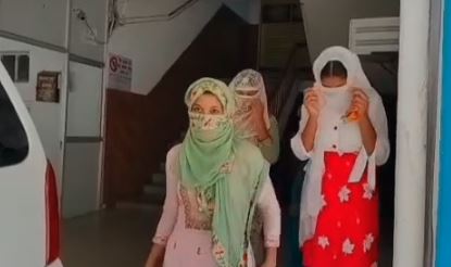 लोहरदगा: निष्ठा कौशल केंद्र के प्रबंधक पर छात्राओं ने लगाया प्रताड़ना का आरोप, शिकायत पर डीसी ने उठाया ये कदम