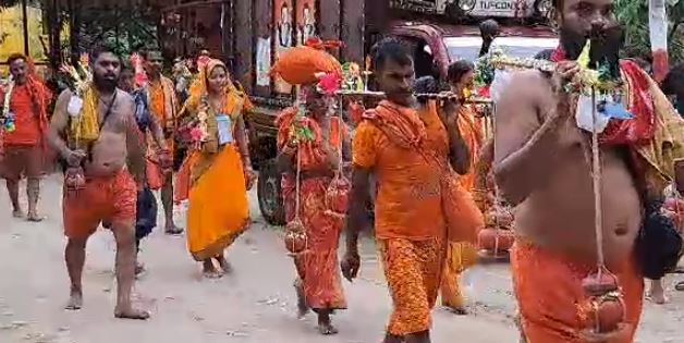 बोलबम बोलने से खुश होते हैं भोलेनाथ,जानिए बोलबम बोलने के पीछे की कहानी