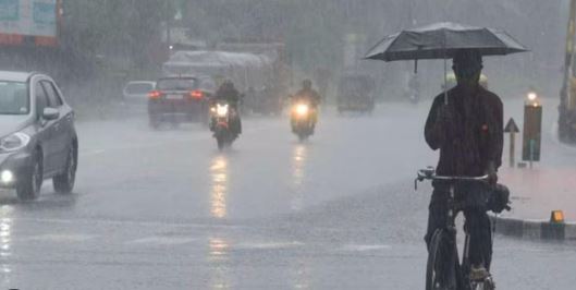 रांची में देर रात हुई बारिश से लोगों को मिली राहत, किसानों के चेहरे भी खिले  