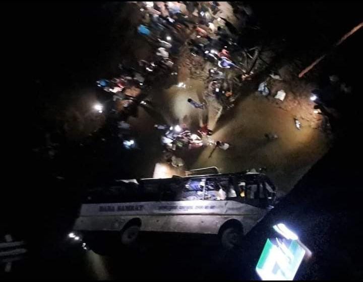 गिरिडीह बस हादसा:  क्या स्कूटर के नंबर पर चल रही थी बस, उपायुक्त गठित कमिटी कर रही जांच,अब तक चार की मौत 