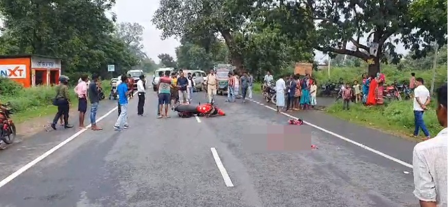 सड़क हादसे में एक महिला समेत बच्चे की मौत, स्कूल से घर लौटने के दौराना हुआ हादसा