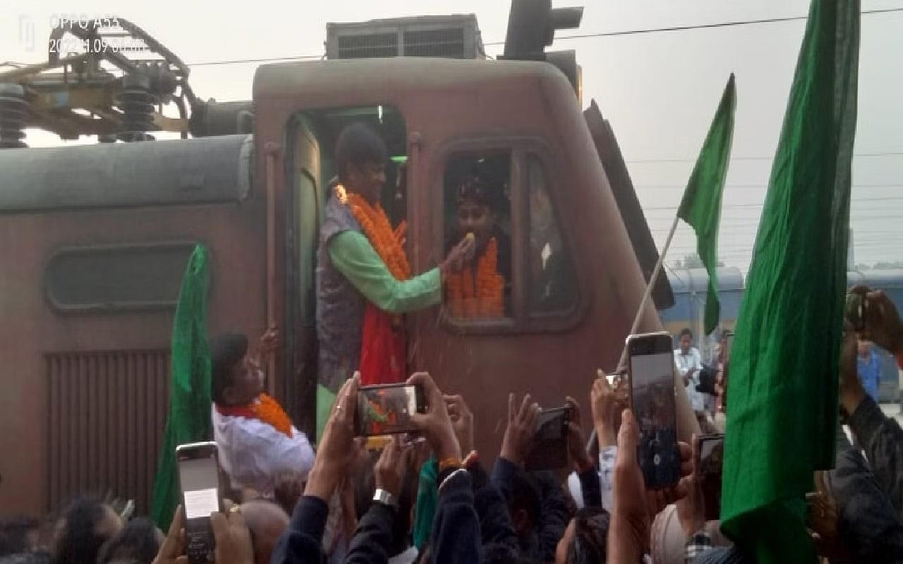 KATRAS: 2019 के पहले बंद रेल लाइन चालू, 2024 के पहले ट्रेनों का ठहराव, पढ़िए पूरी कहानी