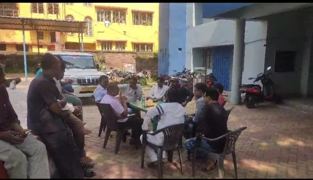 गाय खरीदने के लिए बंगाल के घर से निकला था युवक झारखंड में मिली सड़ी -गली लाश, इलाके में सनसनी