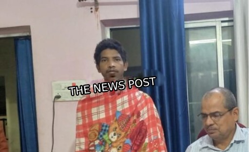 रांची : रिम्स से फरार कैदी सूरज मुंडा ने चुटिया थाना में किया सरेंडर