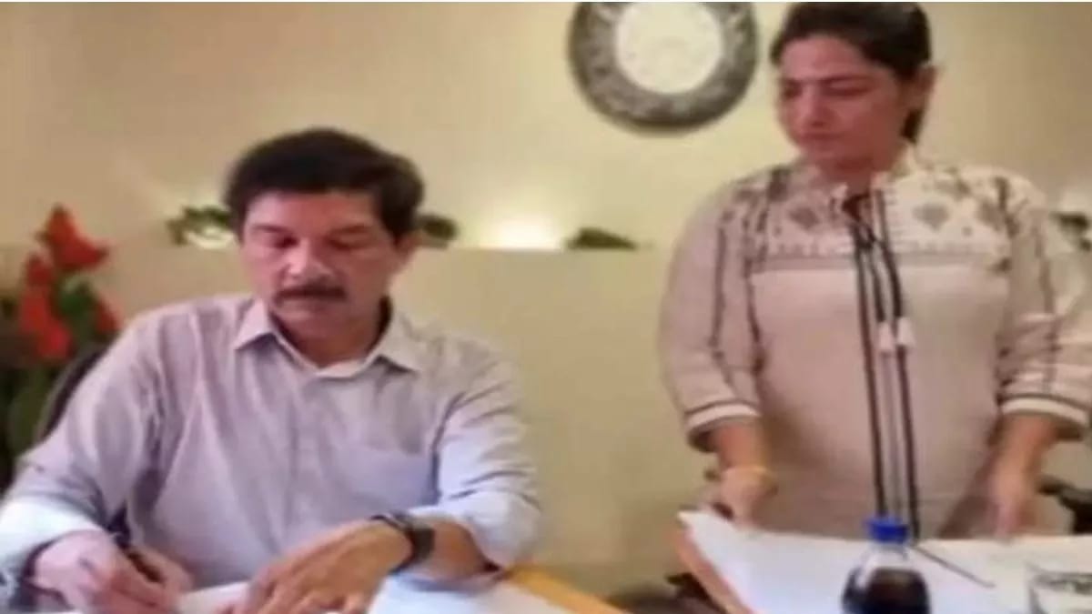 सेवानिवृत IAS अधिकारी राजीव अरुण एक्का के मामले में ईडी ने लोकपाल में की शिकायत, जानिए क्या है मामला 