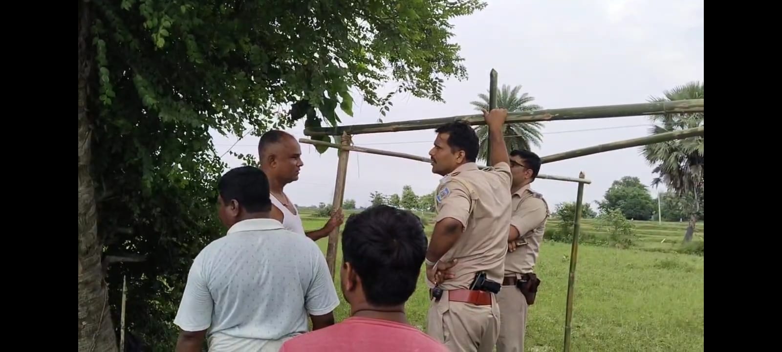गोलियों की तड़तड़ाहट से गूंज उठा राजमहल क्षेत्र,जमीन विवाद को लेकर दर्जनों राउंड फायरिंग