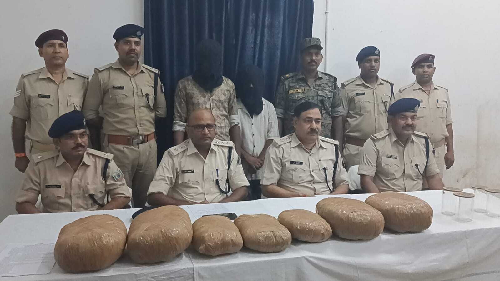 गांजा तस्करी :आखिर क्या है ओडिशा -बिहार में तस्करी कनेक्शन ,धनबाद क्यों बनता अस्थाई ठिकाना ,पढ़िए इस रिपोर्ट में !!