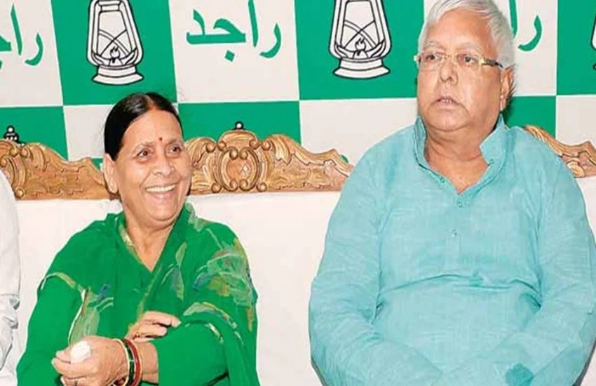 Bihar Politics: अब राबड़ी देवी ने भी सीएम नीतीश कुमार को यह क्या दे दी सलाह ,क्यों हो रहे हमले तेज ,पढ़िए विस्तार से !!