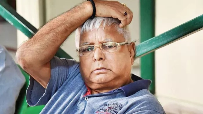 Bihar: लालू प्रसाद यादव के परिवार में विरासत की जंग "धधकी"  तो कौन -कौन हो सकते हैं किरदार, पढ़िए विस्तार से