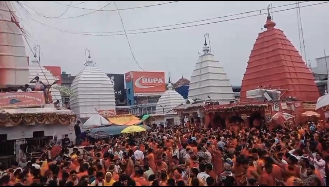 आस्था का सोमवार: अंतिम सोमवारी पर बाबा मंदिर में उमड़ी अपार भीड़, आज इस विधि से करें पूजा अर्चना, मिलेगा ये लाभ