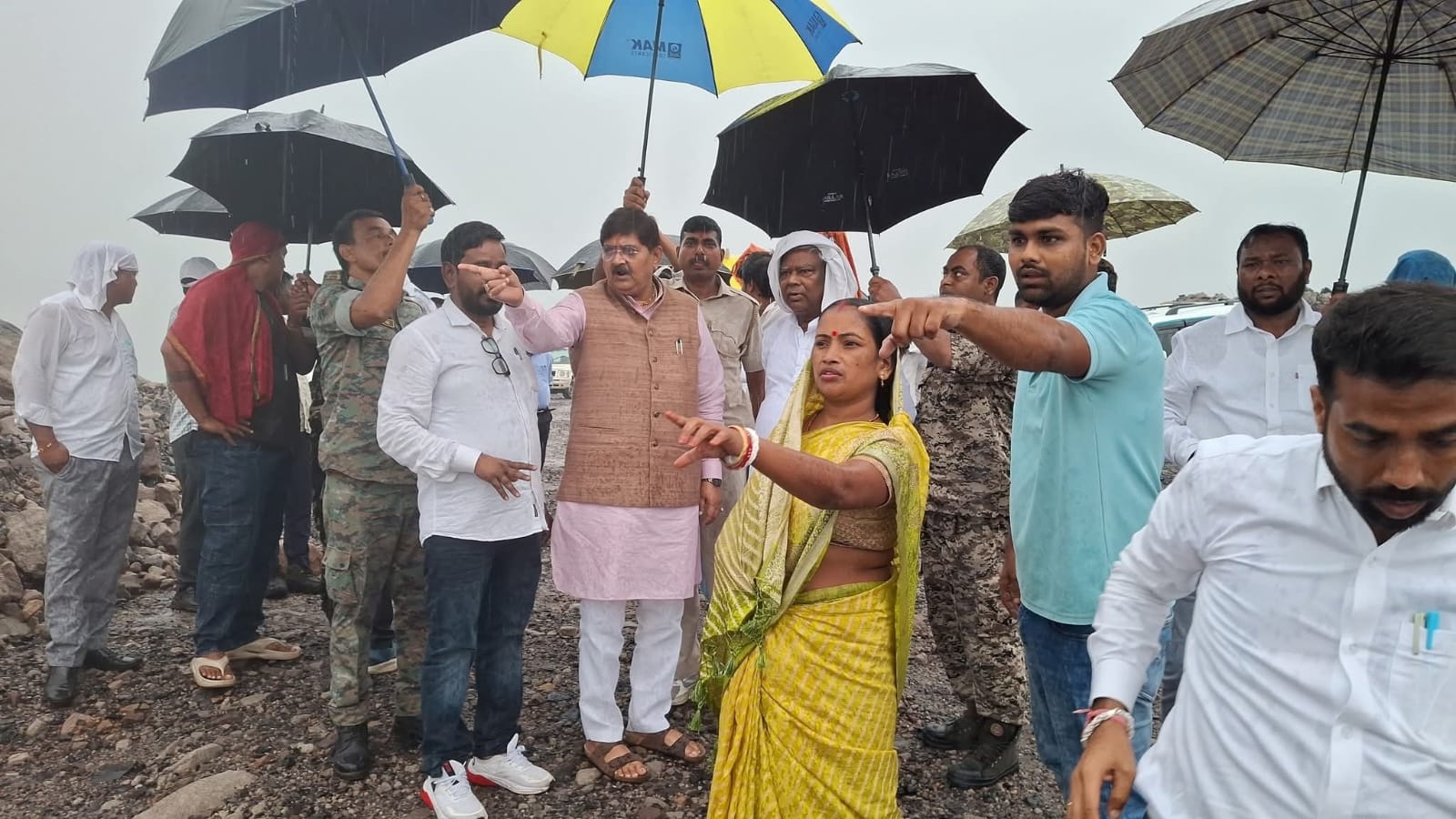 विधानसभा की विशेष समिति ने देखी कोयलांचल की "दुर्दशा",अब आगे क्या -क्या हो सकता है ,पढ़िए इस रिपोर्ट में !!