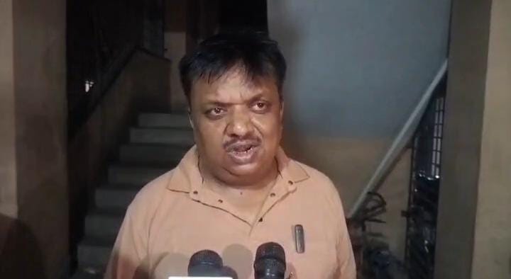 धनबाद में 75 साल की बुजुर्ग महिला को बदमाशो ने बनाया निशाना, झांसे में लेकर सोने की चूड़िया व अंगूठी लूटे
