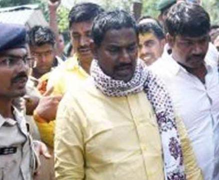 बड़ी खबर:राजद विधायक रीतलाल यादव के घर पर पुलिस की छापेमारी, नकद के साथ कई दस्तावेज़ बरामद