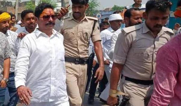 Big Breaking:दुलारचंद यादव हत्याकांड में पूर्व विधायक अनंत सिंह हिरासत में, पूछताछ जारी