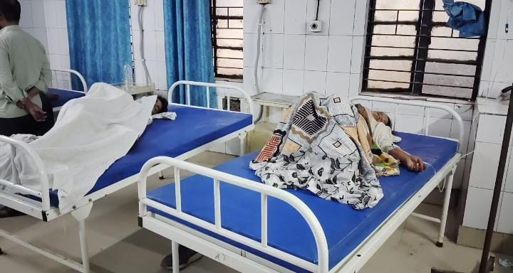 BREAKING:हाजीपुर में भीषण सड़क हादसा, ट्रक-कार की टक्कर में तीन की मौत, चार घायल