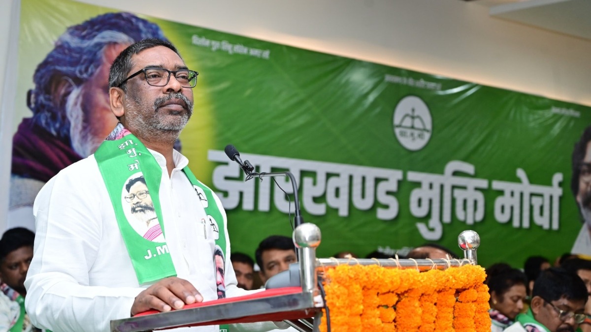 झारखंड ,बिहार सहित हिंदी पट्टी में कैसे बदल रहे चुनाव के मुद्दे ,युवाओं की टोली कैसे कसौटी पर कस रहे पार्टियों को ,पढ़िए !! 