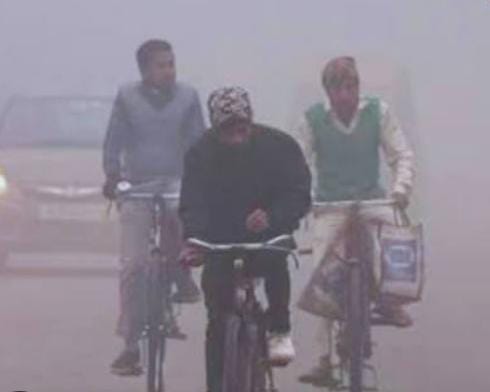 Weather Alert:झारखंड में कहर बरपाने लगी शीतलहरी, अगले 24 घंटे के लिए इन 6 जिलों में अलर्ट जारी