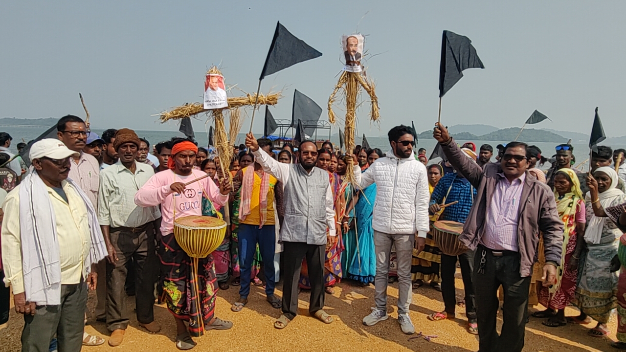 धनबाद के मैथन डैम में एडवेंचर बोटिंग पर बवाल, ग्रामीणों के विरोध के बाद उद्घाटन कार्यक्रम रद्द