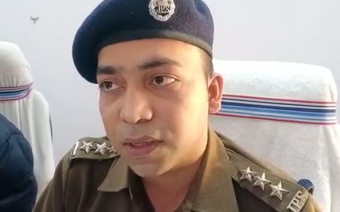 साइबर अपराधी धराए : गूगल के सर्च इंजन में डाल देते थे फर्जी नंबर, फिर ऐसे फैलाते थे बातों का जाल