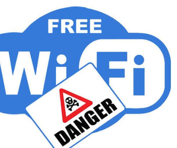 सावधान ! भूलकर भी यूज मत करना FREE पब्लिक WiFi, गूगल ने लोगो को किया अलर्ट