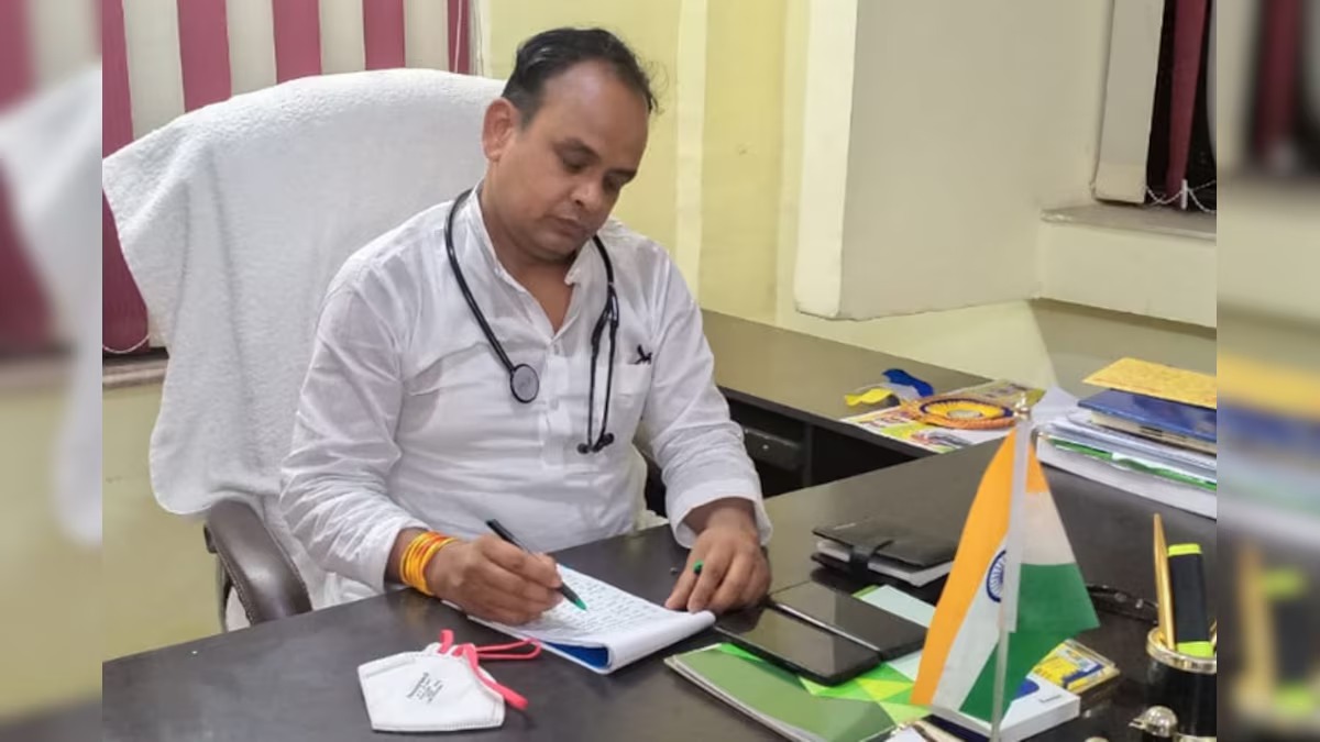 पूछता है धनबाद --मंत्री जी धनबाद में ओपीडी कब शुरू करेंगे ,यहाँ तो दवा मिलती नहीं ,जंगली जानवर का होता है  बसेरा !!