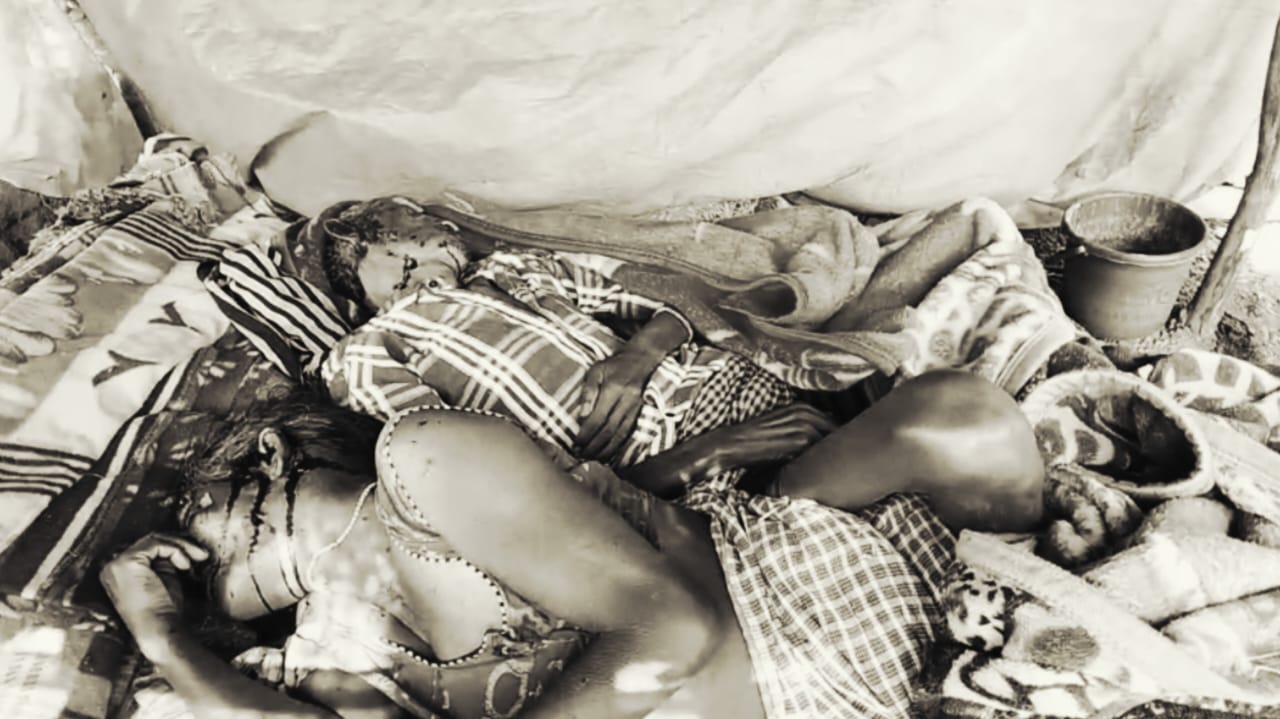 BIG NEWS: पश्चिमी सिंहभूम में डबल मर्डर से हड़कंप, दंपती की कुल्हाड़ी से गला रेतकर हत्या, जानिए वजह