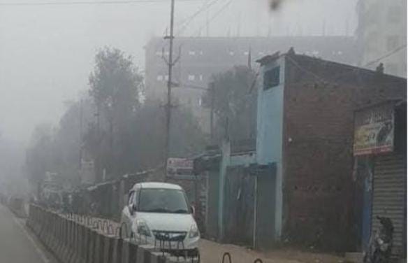 Weather News:10 डिग्री से नीचे गिरा झारखंड का पारा, कडाके की ठंड से लोगों की हालत हुई खराब