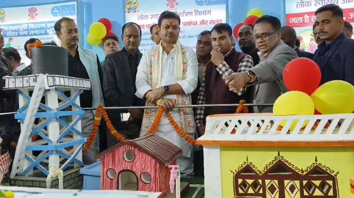 सोनपुर मेला में आग बबूला हुए नए मंत्री जी, जमकर लगायी अधिकारियों को फटकार 