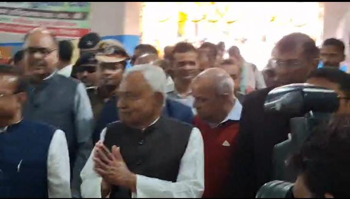 अचानक सोनपुर मेला पहुंचे मुख्यमंत्री नीतीश कुमार,प्रशासन में हडकंप