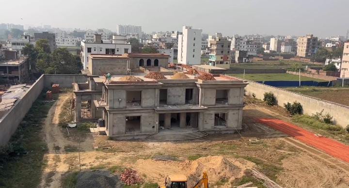 Bihar Politisc: गिरिराज सिंह का लालू पर बड़ा हमला, नये बंगले को लेकर कह दी ये बात