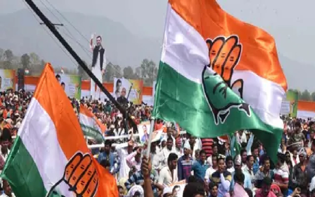 सियासी चर्चा के बीच टेंशन में कांग्रेस आलाकमान,वेणुगोपाल ने लगाया हेमंत सोरेन को फोन