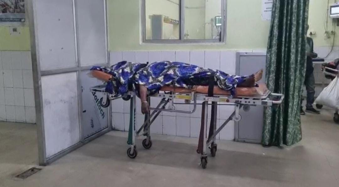 Breaking: धनबाद में जहरीले गैस का कहर, दो महिलाओं की हुई मौत, दर्जनों बीमार