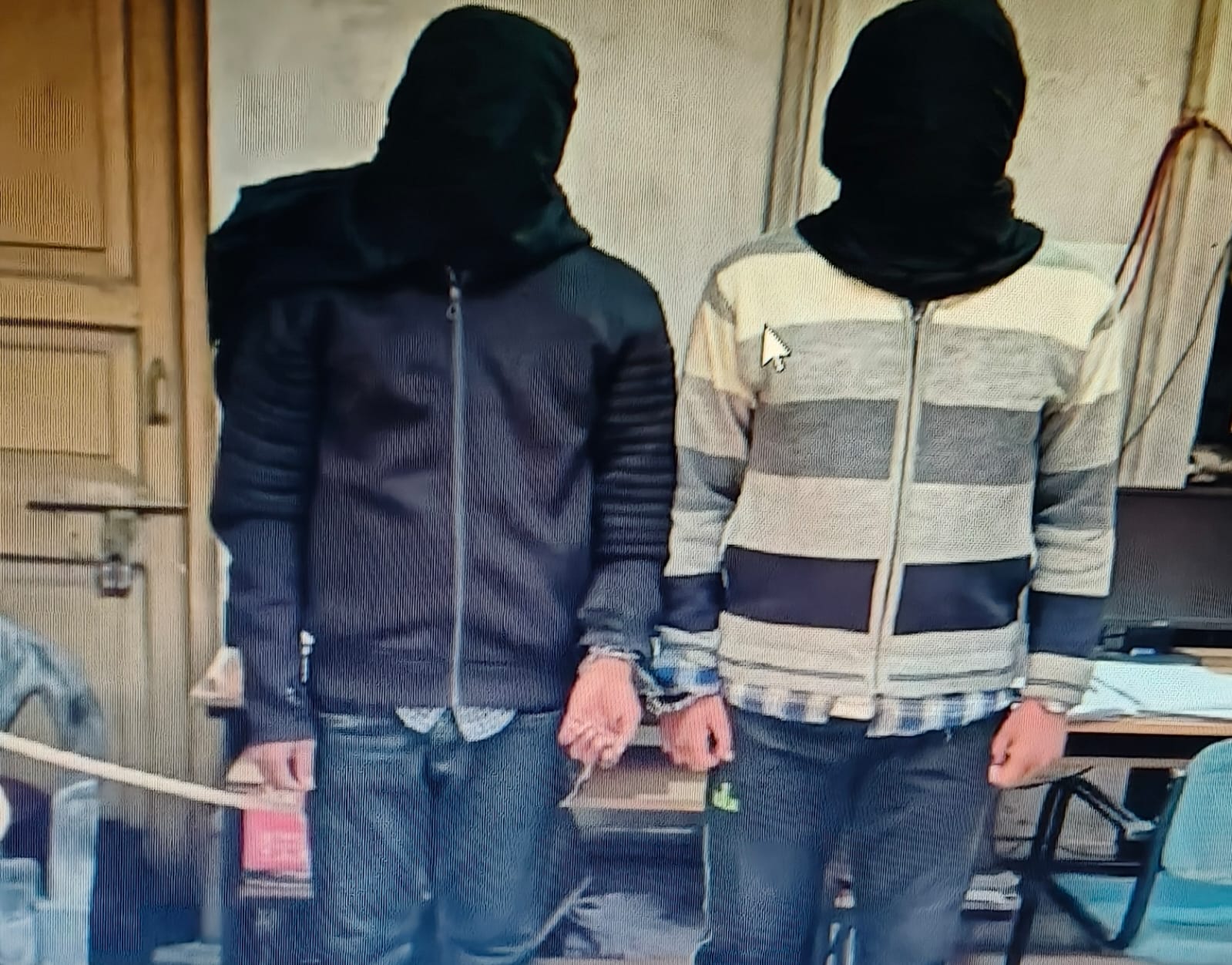 Crime News:देवघर और झाझा के रहने वाले दो कुख्यात को तोपचांची पुलिस ने हथियार के साथ ऐसे रगेद कर पकड़ा