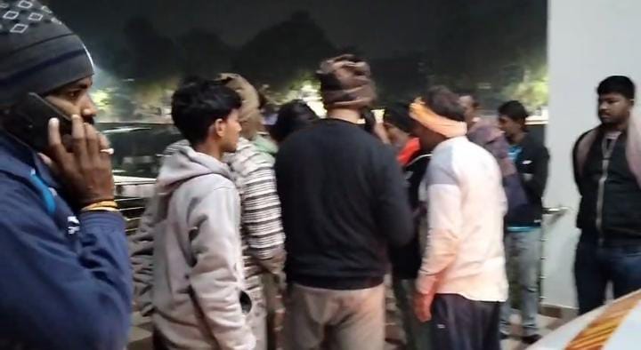 OMG! होटल में बिल भुगतान को लेकर मारपीट, 15 से अधिक घायल