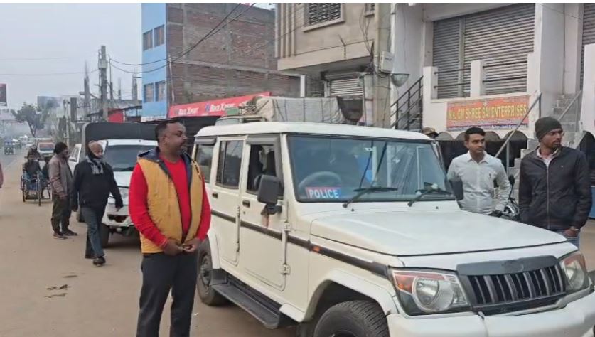 दुमका में विनय चौबे से जुड़े ठिकाने पर ACB की रेड, एजेंसी के हाथ लगे दस्तावेज, आठ घंटे से अधिक हुई तलाशी    