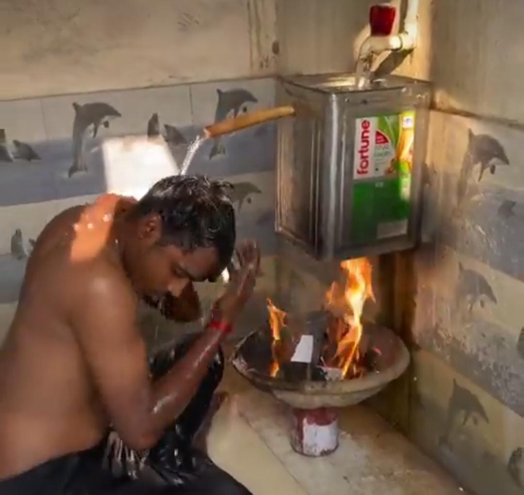ठंड में नहाने का अनोखा उपाय! लड़के का देसी इनोवेशन देख लोग हुए दंग, देखिए Video