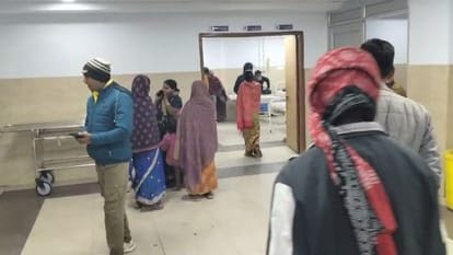 बाढ़: दो बाइक की आमने सामने टक्कर, एक की मौत, दो गंभीर रूप से घायल