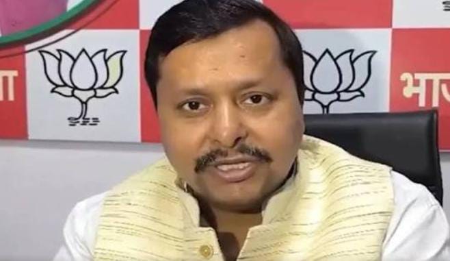 প্রাণিসম্পদমন্ত্রীর