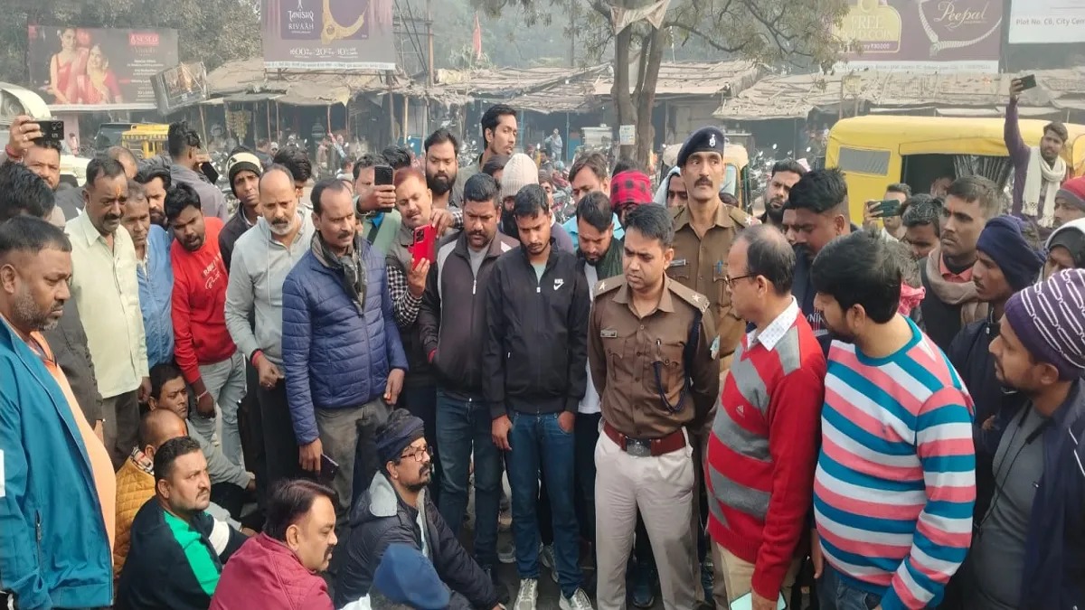 बोकारो में बवाल :  जयंत सिंह को बोकारो से उठाया और निर्मम हत्या के बाद गिरिडीह में फेंका, लोगों का फूटा गुस्सा तो क्या हुआ !